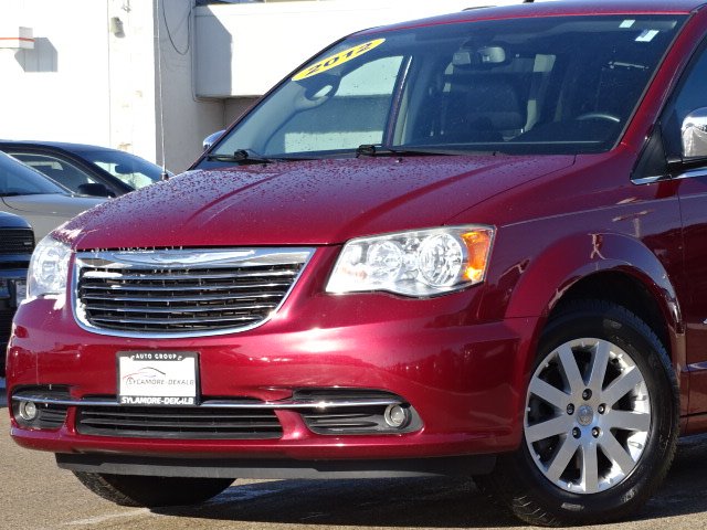 Pre Owned 2012 Chrysler Town Country Touring L Mini Van